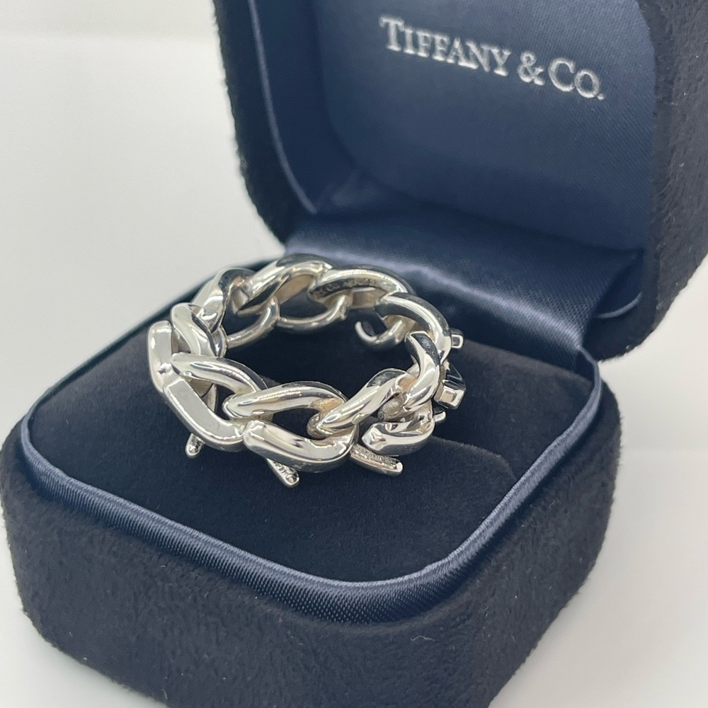 Tiffany & Co. Silver Link Ring - Picture 8 of 16